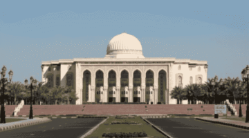 فرص عمل في الامارات لدى الجامعة الامريكية في الشارقة 